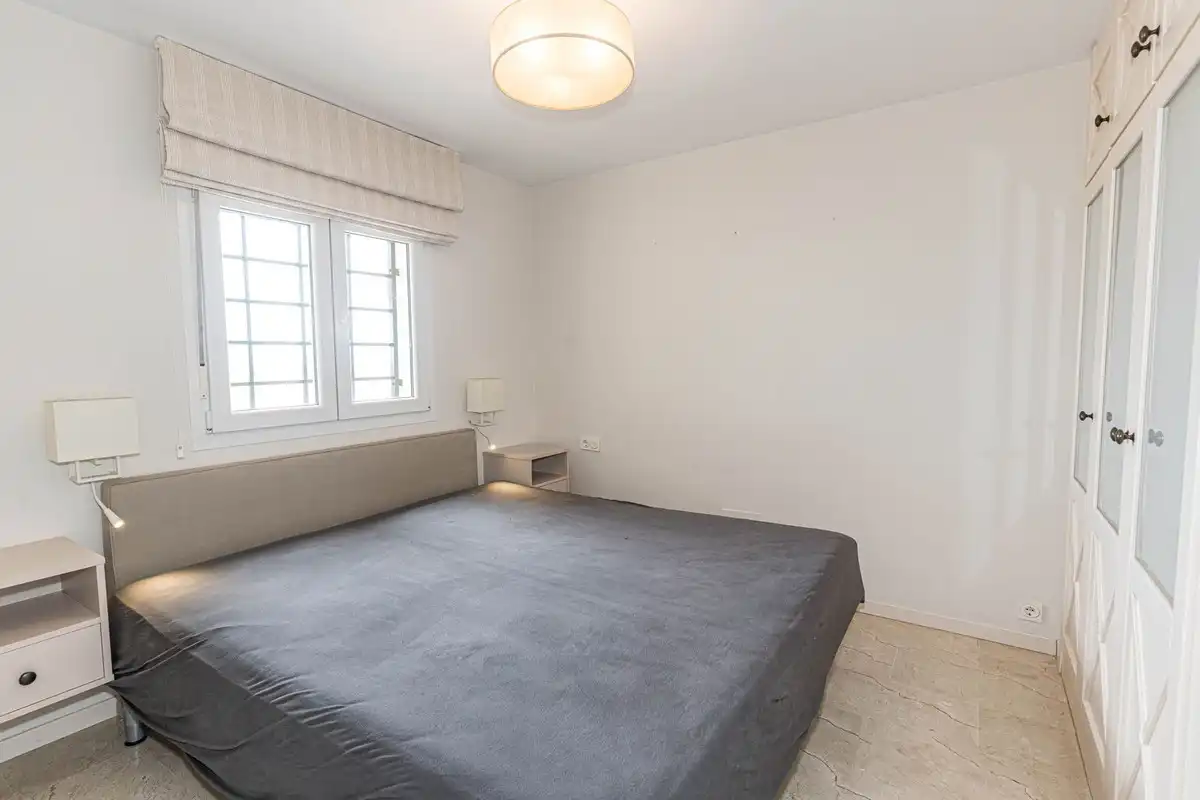 Habitación de Piso en venta en Vélez-Málaga con Aire acondicionado, Terraza y Trastero