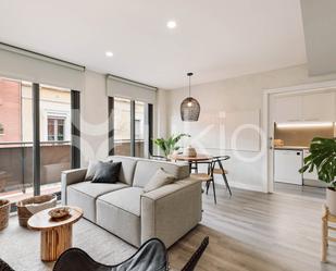 Living room of Apartment to rent in  Barcelona Capital  with Air Conditioner, Heating and Terrace