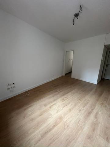 Piso en Venta en Calle Bruno Mauricio Zabala Kalea en Zabala
