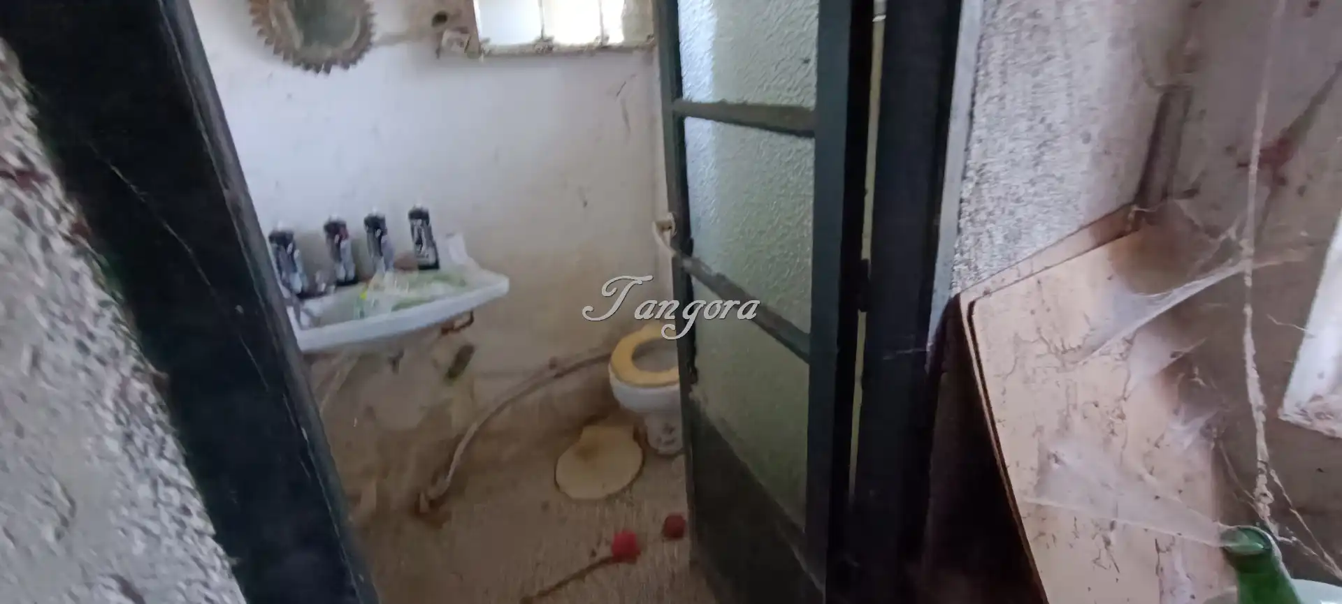 Bany de Finca rústica en venda en Morga amb Jardí privat i Balcó