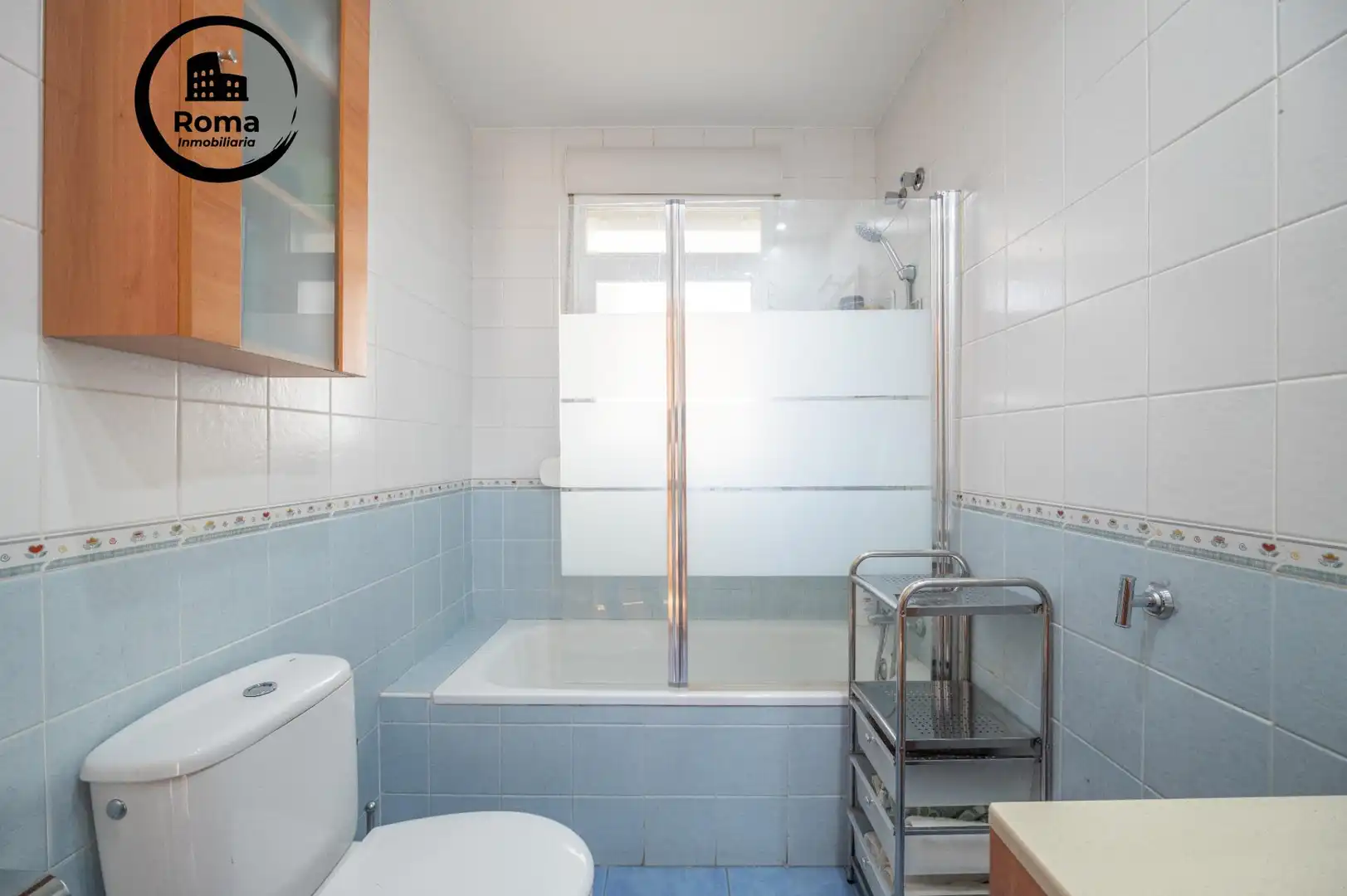 Bathroom of Attic for sale in Armilla  with Terrace, Storage room and Furnished