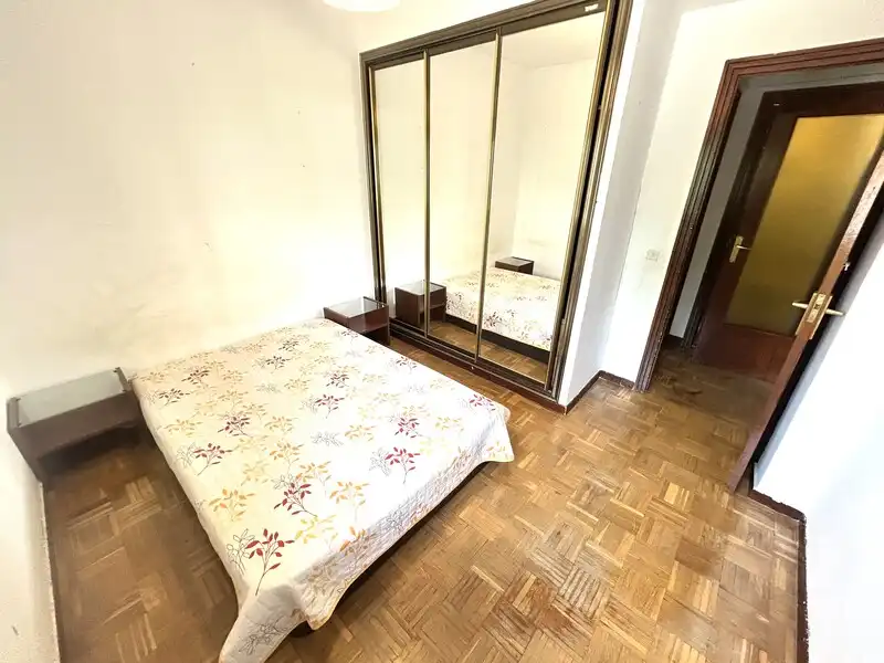Dormitori de Pis en venda en Madrid amb Calefacció i Piscina