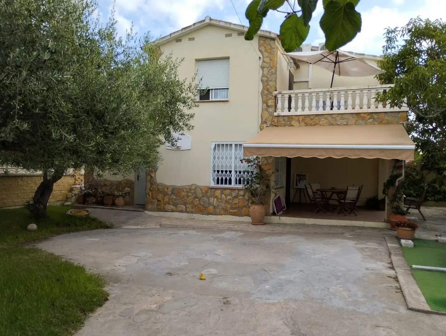 Jardín de Casa o chalet en venta en Castellón de la Plana / Castelló de la Plana con Jardín privado, Terraza y Trastero