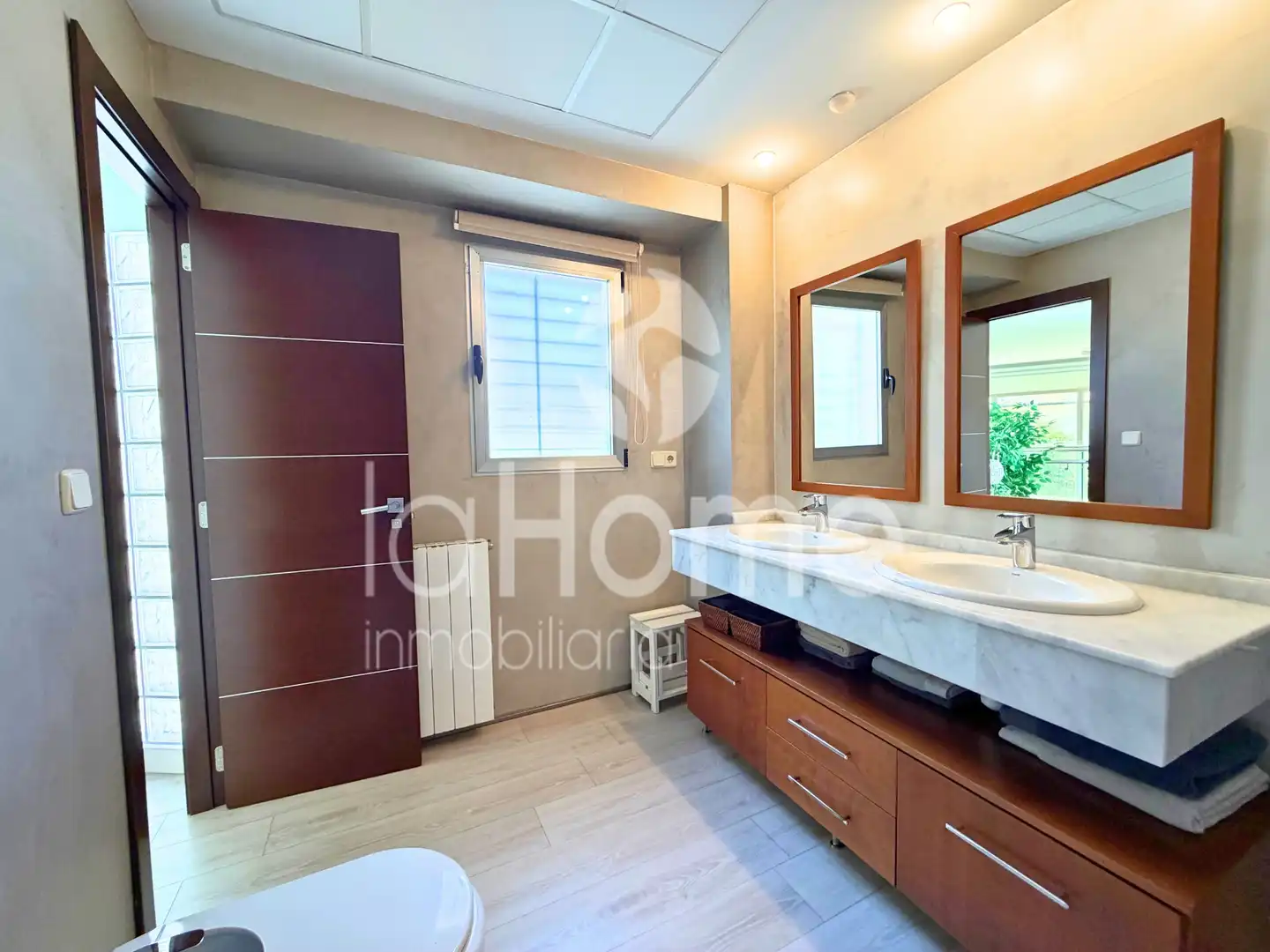 Baño de Casa o chalet en venta en Paterna con Aire acondicionado, Calefacción y Jardín privado