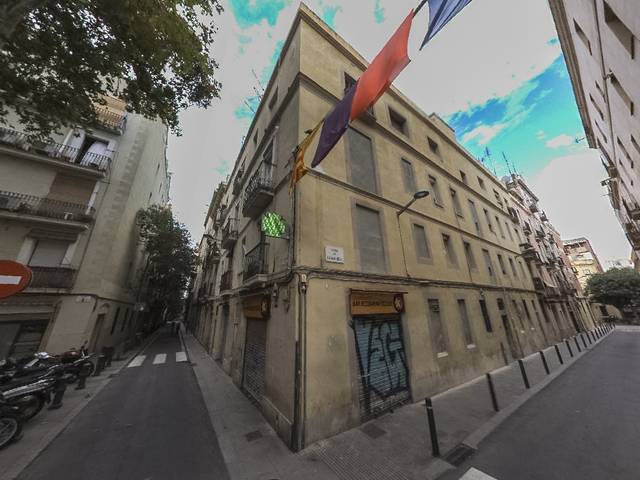 Piso en Venta en C/ Tagamenent  en Vila de Gràcia