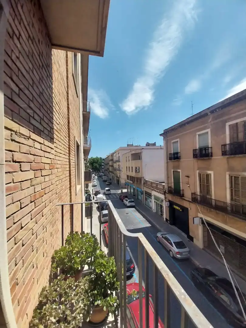 Exterior view of Flat for sale in Figueres  with Heating and Balcony