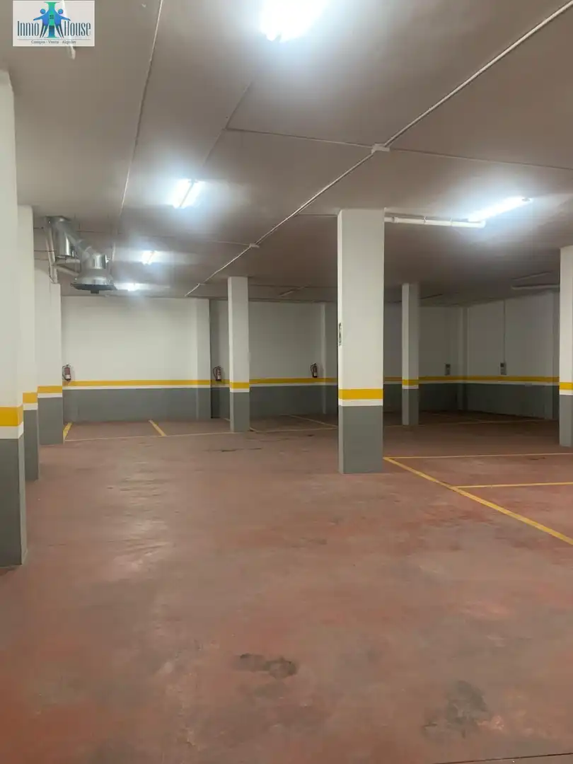 Local comercial en venda a San Pablo, imagen 2