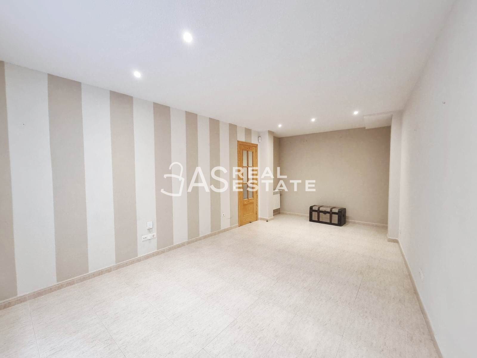 Flat for sale in Galapagar  with Air Conditioner