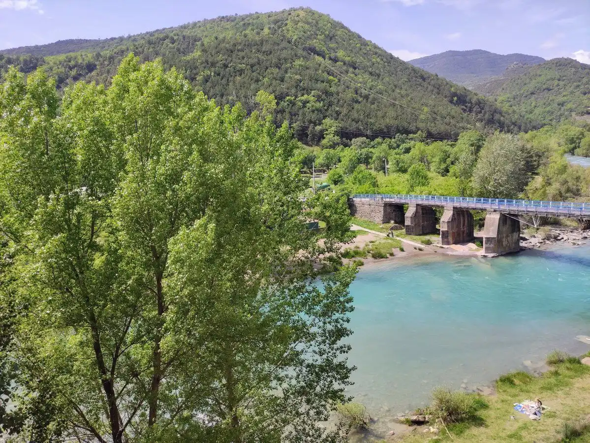 Jardí de Pis en venda en Boltaña amb Calefacció, Parquet i Terrassa