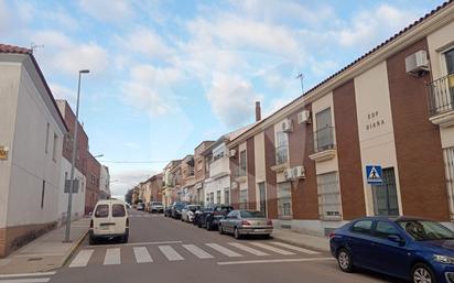 Vista exterior de Pis en venda en Badajoz Capital amb Aire condicionat, Calefacció i Forn