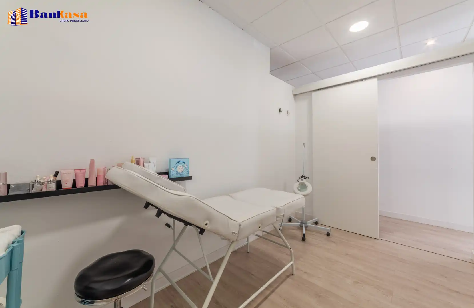 Habitación de Local en traspaso en Pizarra con Aire acondicionado y Amueblado