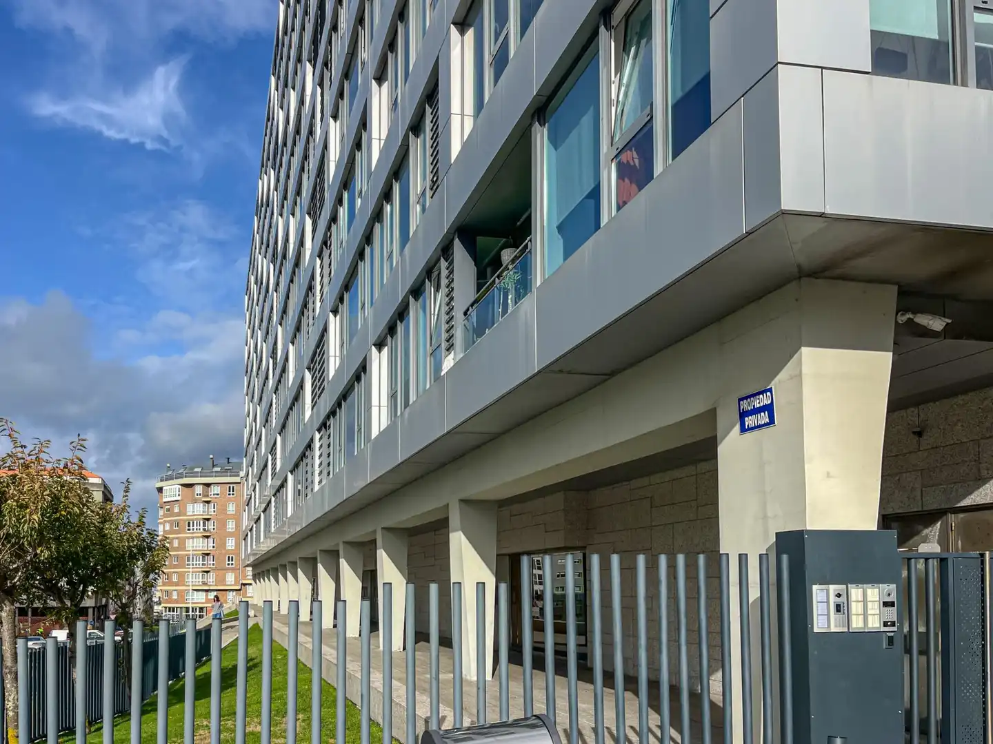 Vista exterior de Piso en venta en A Coruña Capital  con Calefacción, Parquet y Trastero