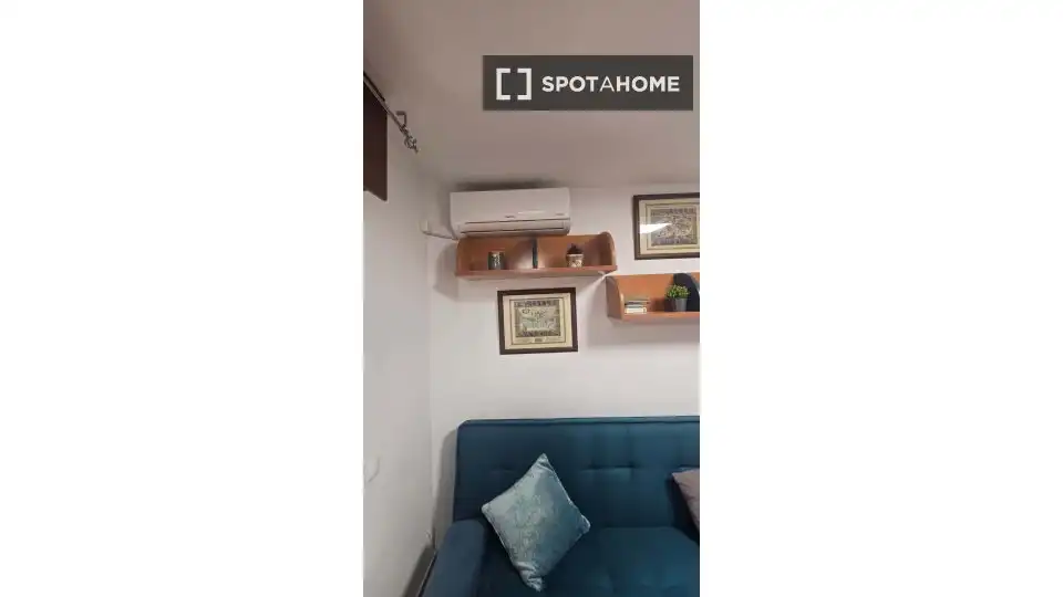Schlafzimmer von Wohnung zur untervermieten in Málaga mit Klimaanlage, Terrasse und Möbliert