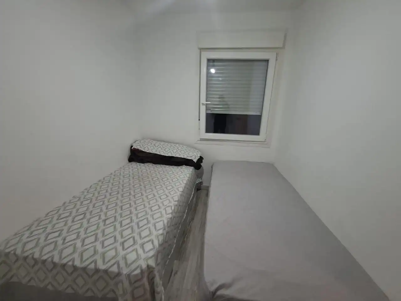 Habitación de Planta baja en venta en Madrid con Aire acondicionado y Calefacción