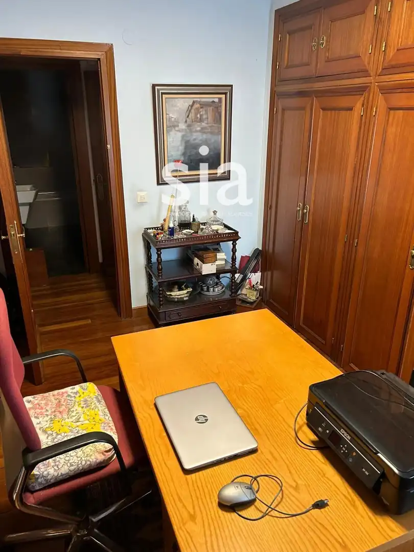 Esszimmer von Wohnung zum Verkauf in Vitoria - Gasteiz mit Heizung, Abstellraum und Möbliert