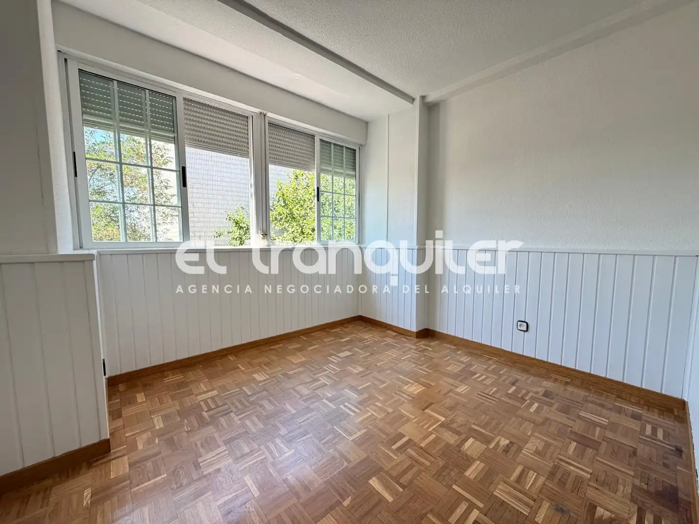 Habitación de Piso de alquiler en San Martín de la Vega con Parquet, Terraza y Piscina