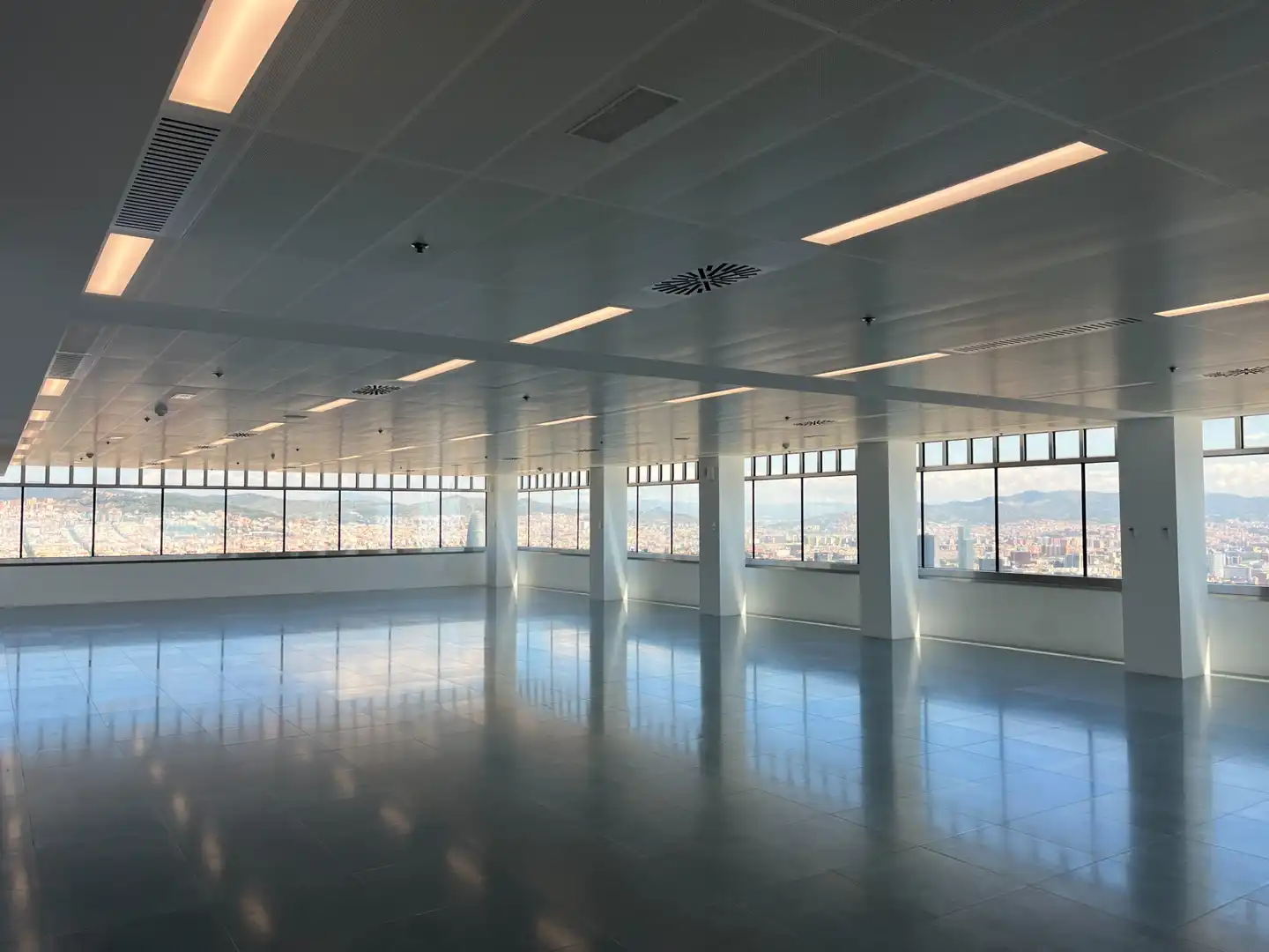 Oficina de alquiler en Barcelona con Aire acondicionado y Calefacción