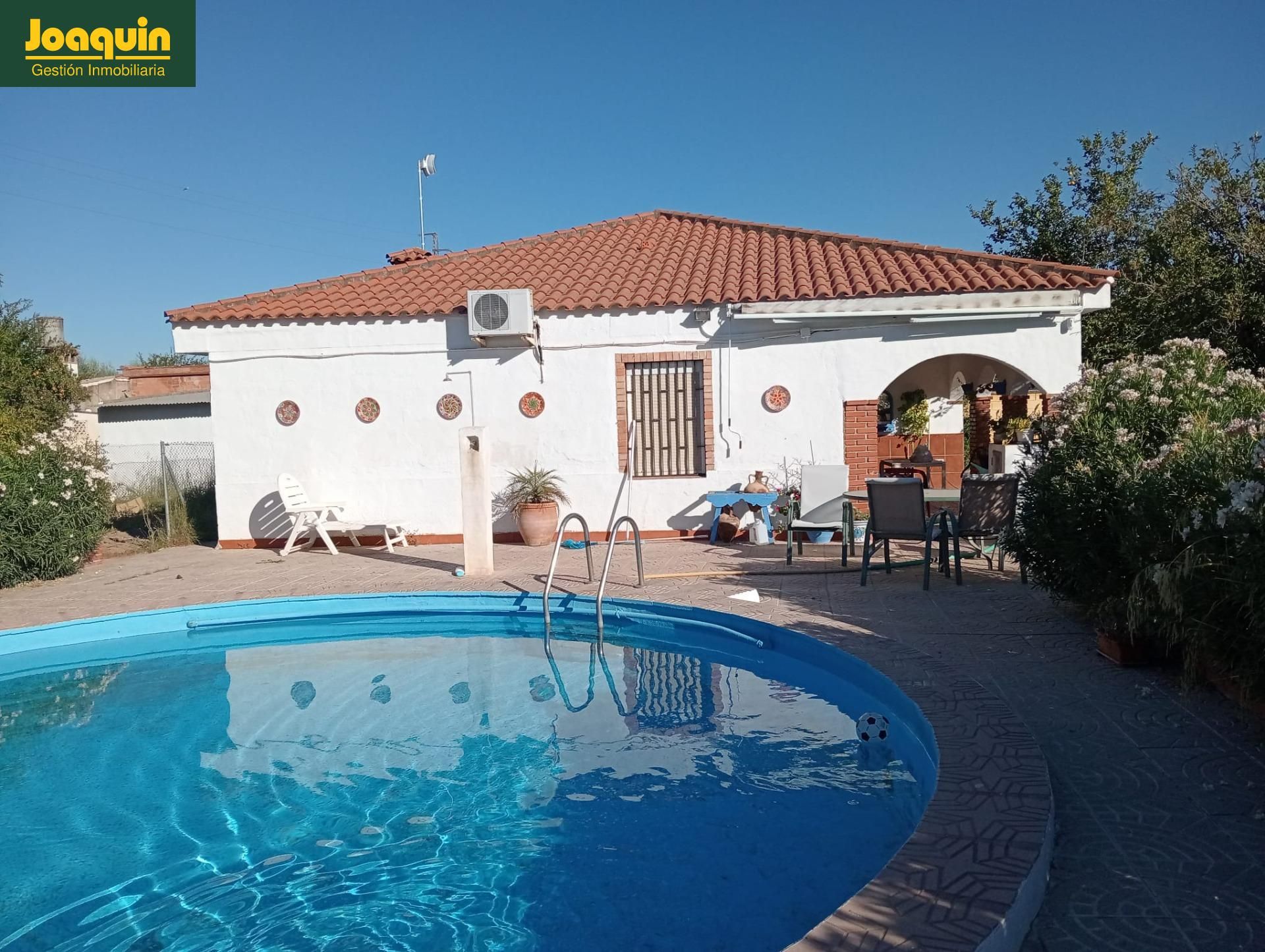 Piscina de Finca rústica de lloguer en  Córdoba Capital amb Piscina