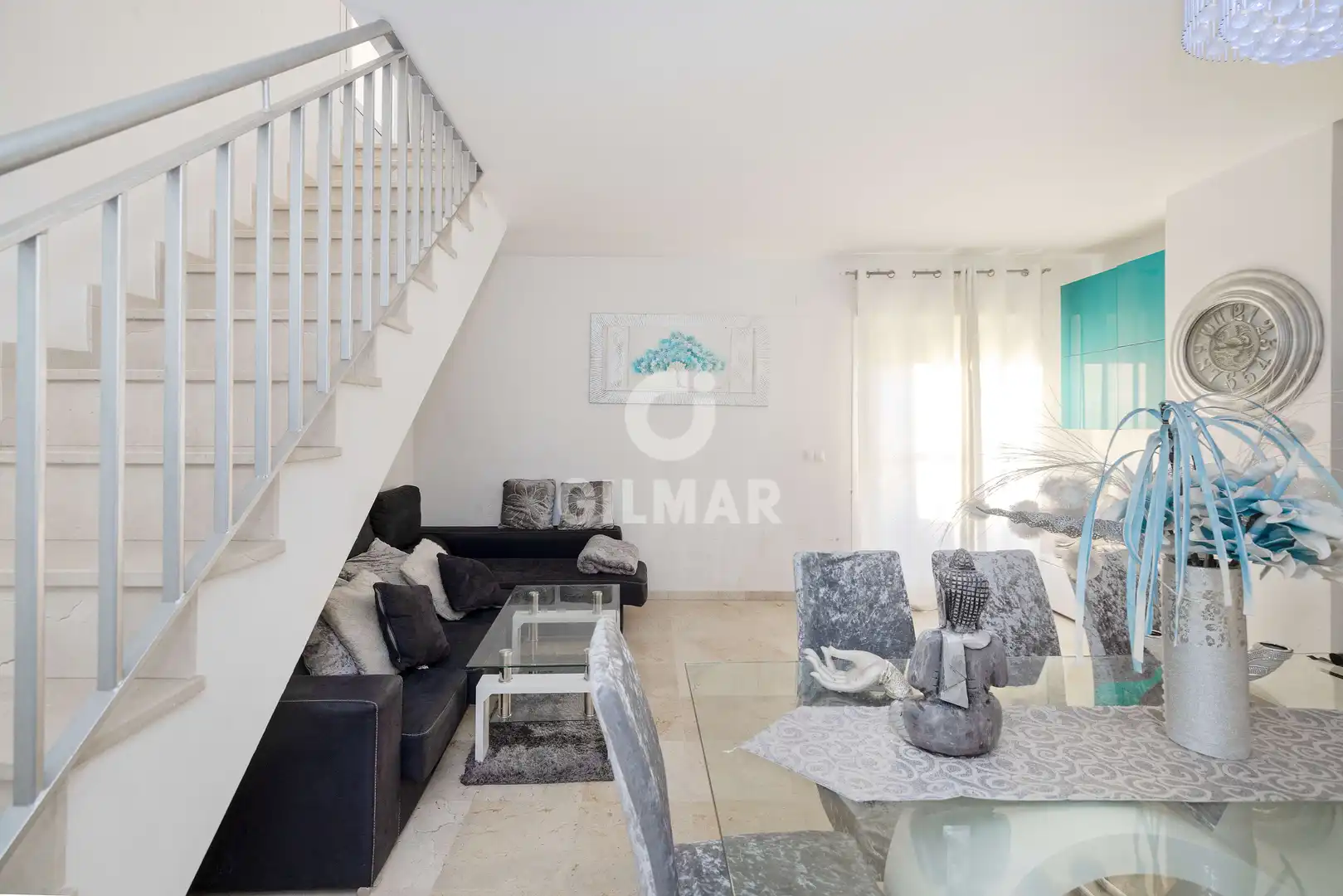 Sala d'estar de Dúplex en venda en Estepona amb Traster, Piscina i Balcó