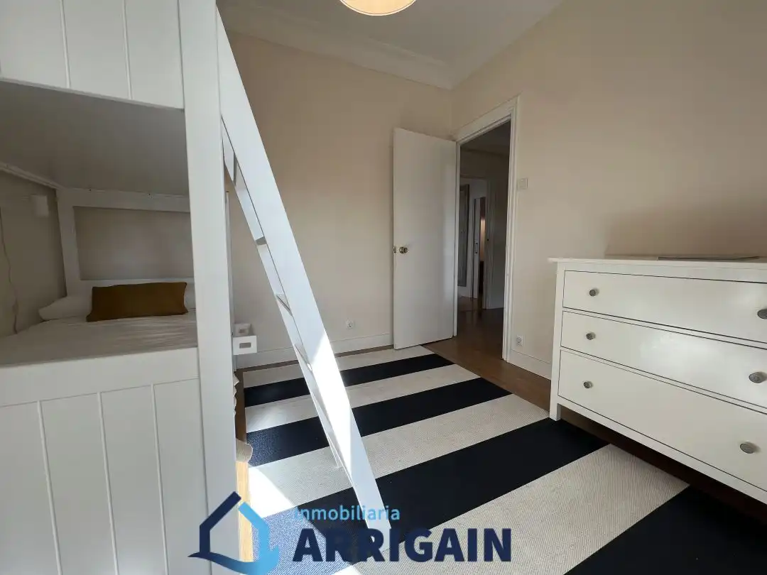 Wohnung zur Miete in Duque de Mandas, Egia