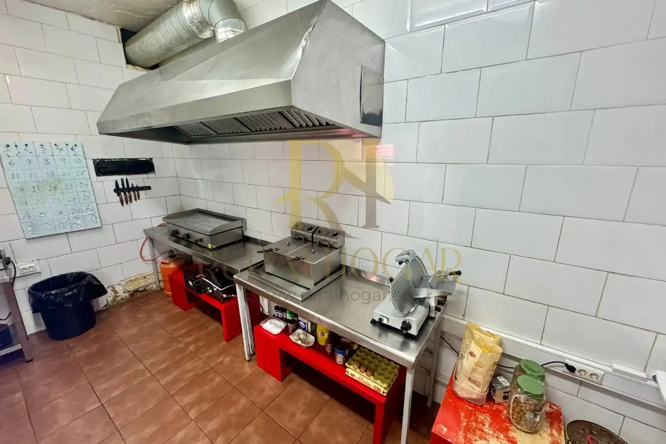 Kitchen of Commercial properties for sale in Villamanín  with Heating, Terrace and Furnished