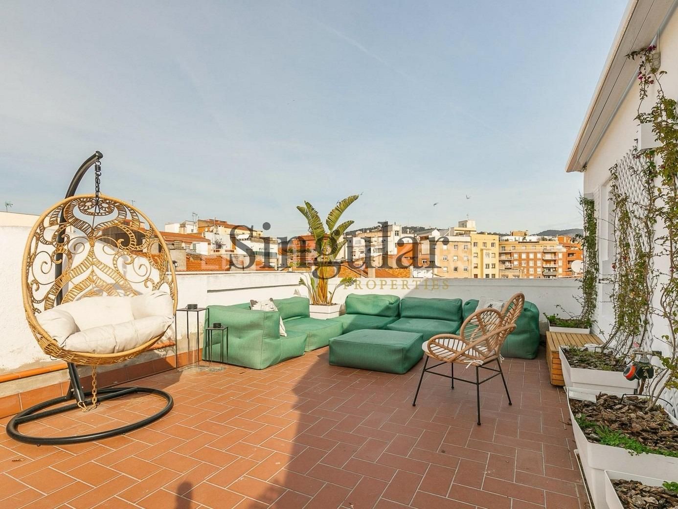 Terrassa de Àtic de lloguer en  Barcelona Capital amb Aire condicionat i Calefacció