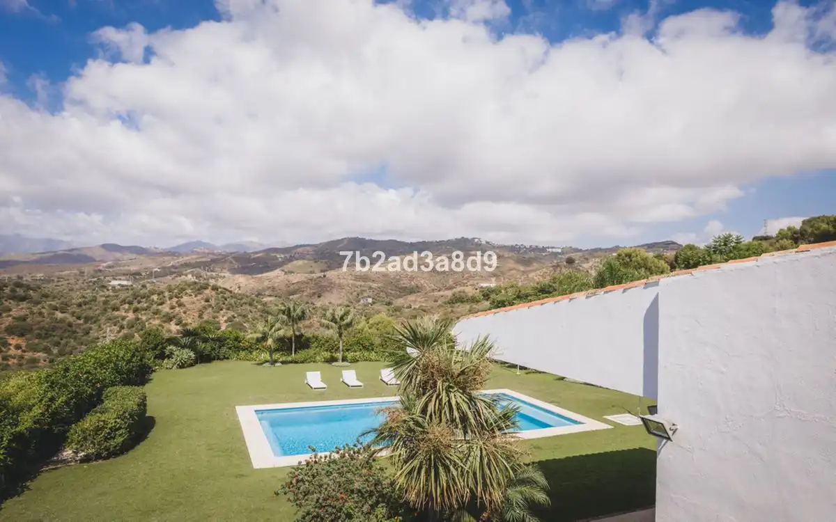 Jardí de Casa o xalet en venda en Marbella amb Aire condicionat, Jardí privat i Terrassa