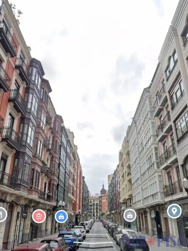 Außenansicht von Wohnung zum Verkauf in Bilbao  mit Heizung und Balkon