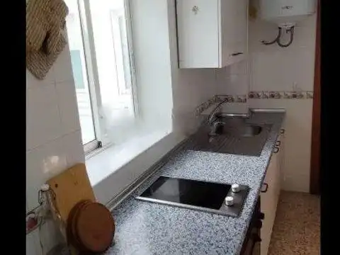 Piso de alquiler en Feria