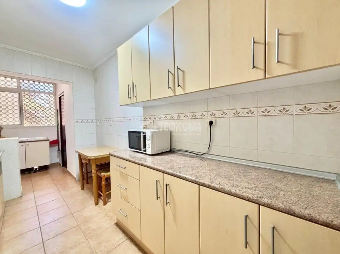 Kitchen of Flat for sale in Benalmádena  with Air Conditioner, Heating and Parquet flooring