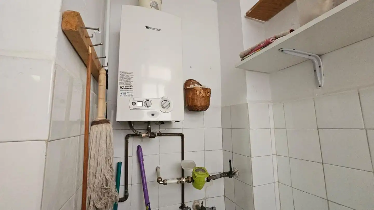 Bany de Pis de lloguer en Granada amb Terrassa i Moblat
