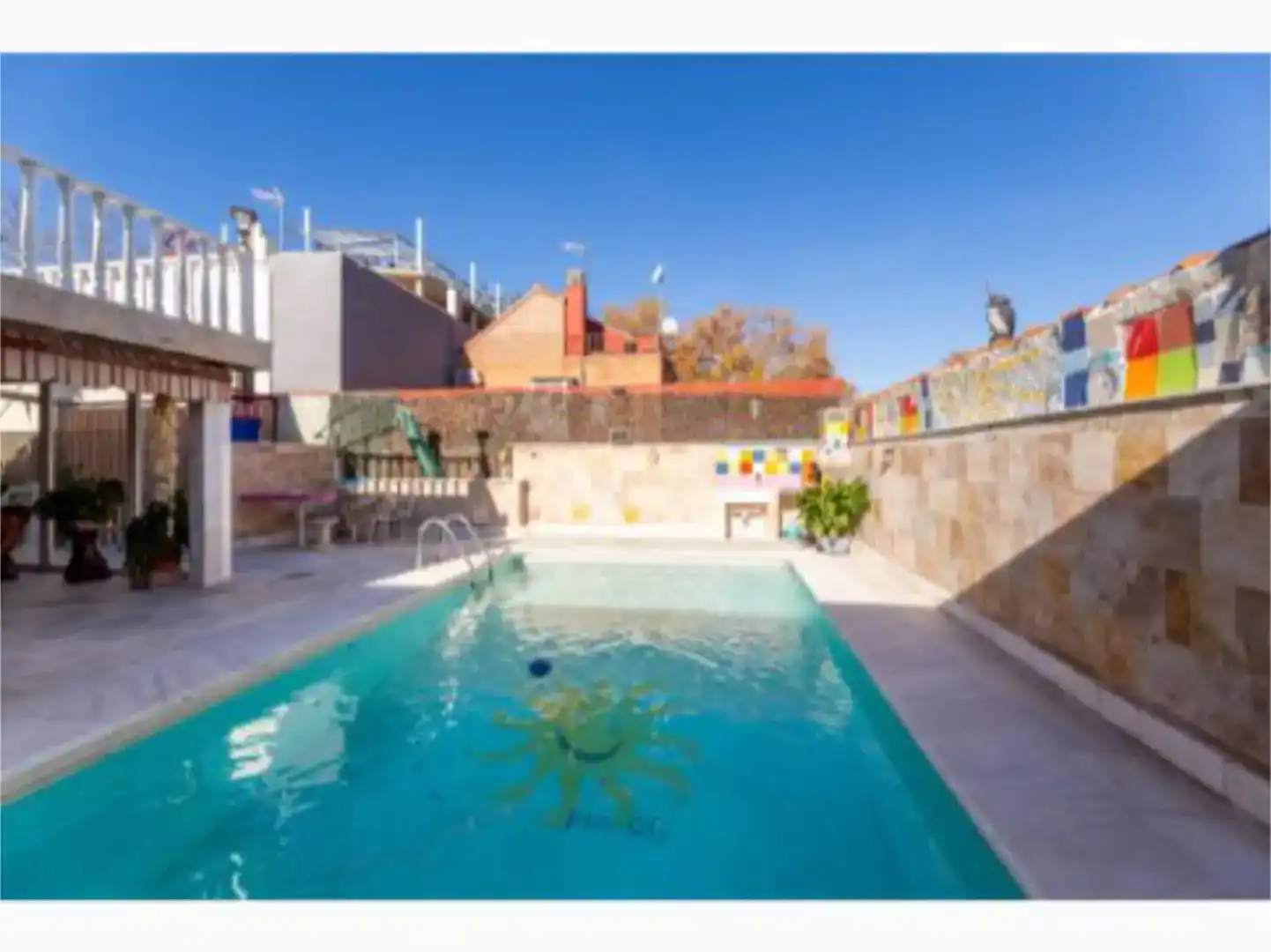 Piscina de Casa o xalet en venda en  Madrid Capital amb Aire condicionat, Piscina i Balcó