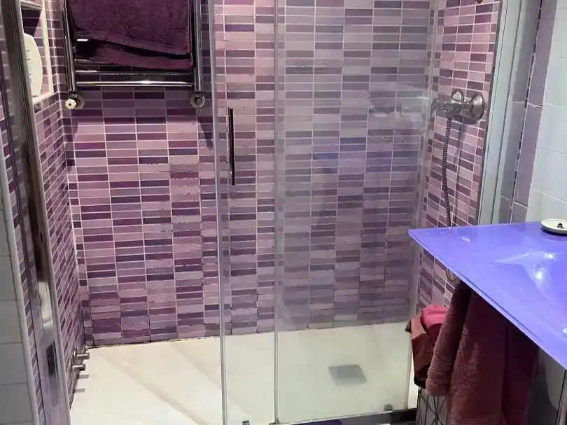 Badezimmer von Wohnung zum Verkauf in Fuenlabrada mit Schwimmbad und Balkon