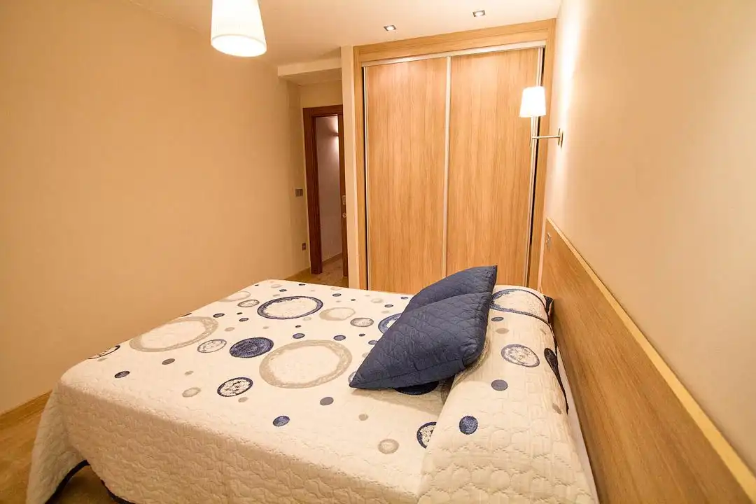 Habitación de Casa o chalet en venta en Parres con Jardín privado, Trastero y Piscina