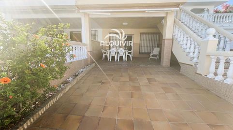 Foto 2 de Casa adosada en venta en Centro - Torre de la Higuera, Almonte