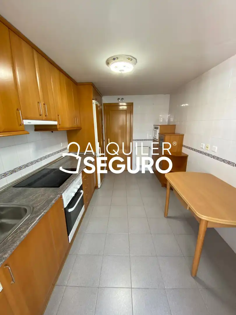 Flat for rent in Prado de taracena, Las Lomas - Salinera - La Muñeca