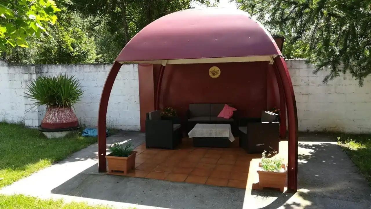 Terrassa de Casa o xalet en venda en Cuadros amb Traster i Moblat