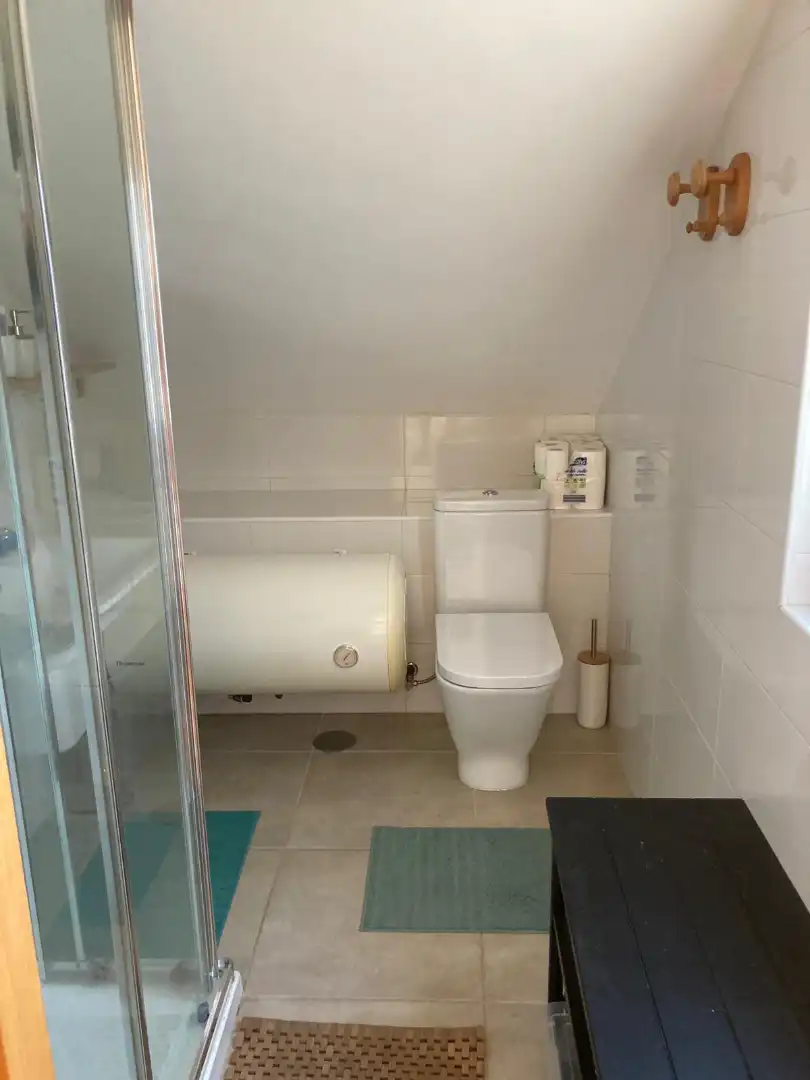 Baño de Ático de alquiler en Ribeira con Terraza y Amueblado