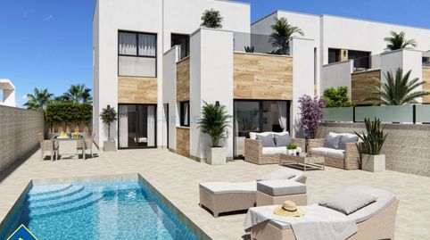 Se construyen casas con piscina privada en Benijofar, provincia de Alicante. 3 habitaciones | 111 m² | 8 kilómetros del mar
