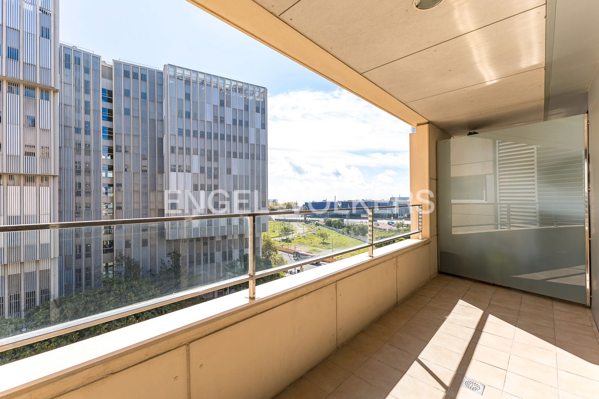 Terrace of Flat to rent in Sant Adrià de Besòs  with Air Conditioner, Heating and Parquet flooring