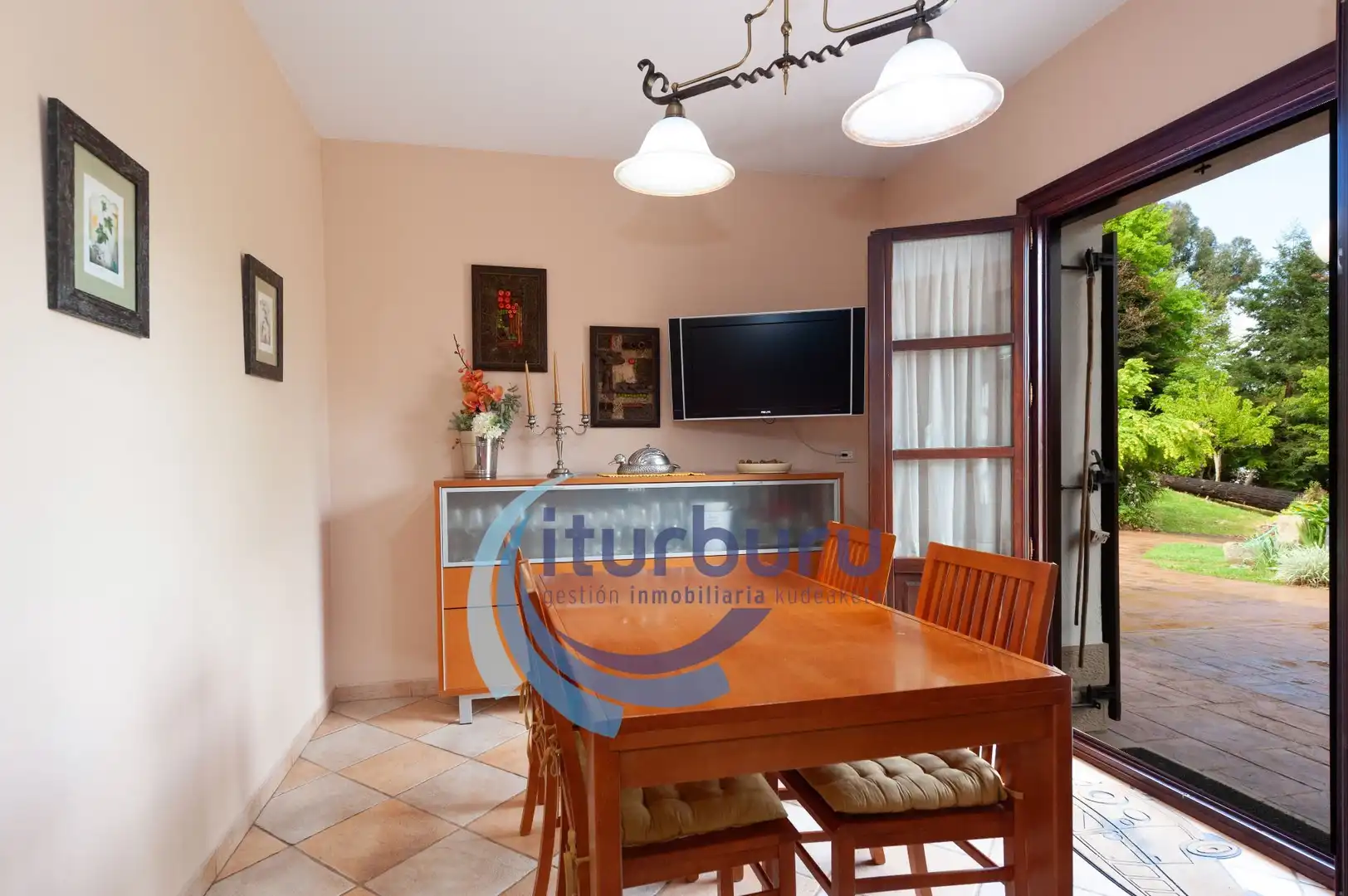 Comedor de Casa o chalet en venta en Zamudio con Calefacción, Jardín privado y Terraza