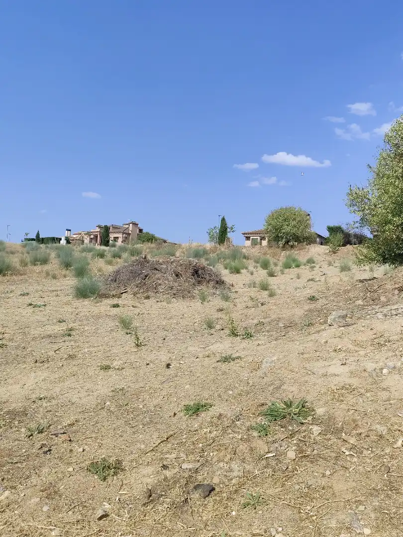 Residential for sale in Layos