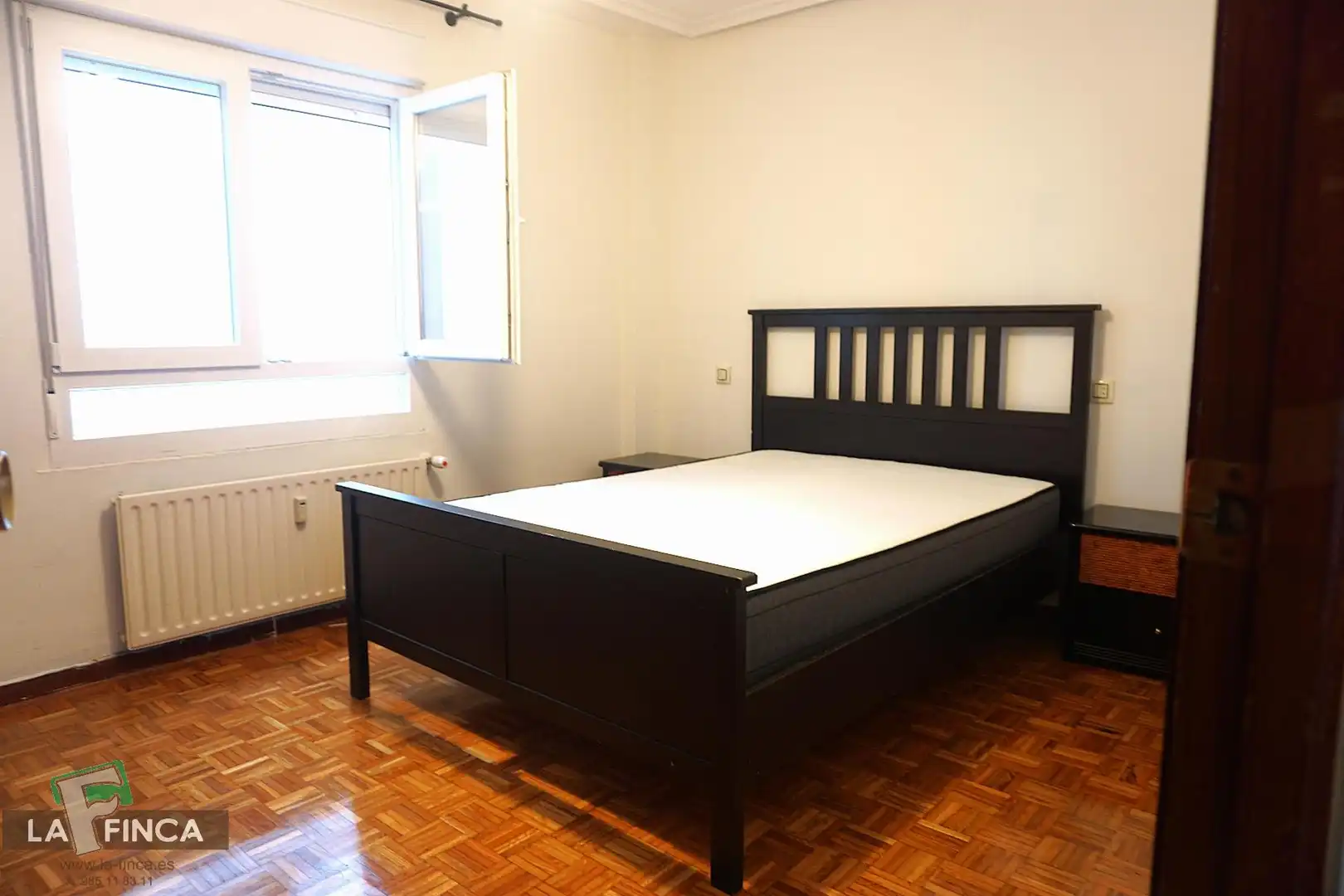 Flat for rent in Oviedo , Asturias