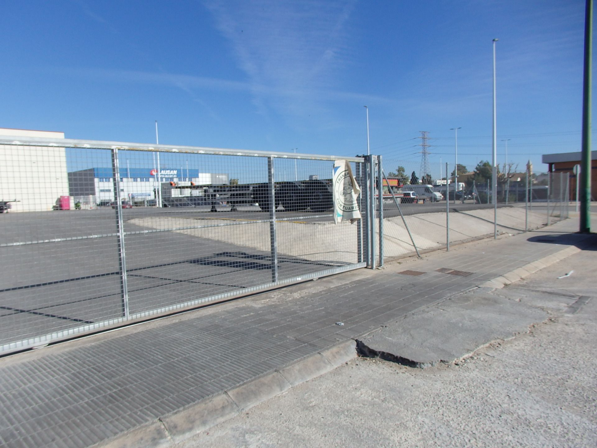 Terreny industrial de lloguer a Avinguda dels Tarongers, 27, Metro - Auditorio