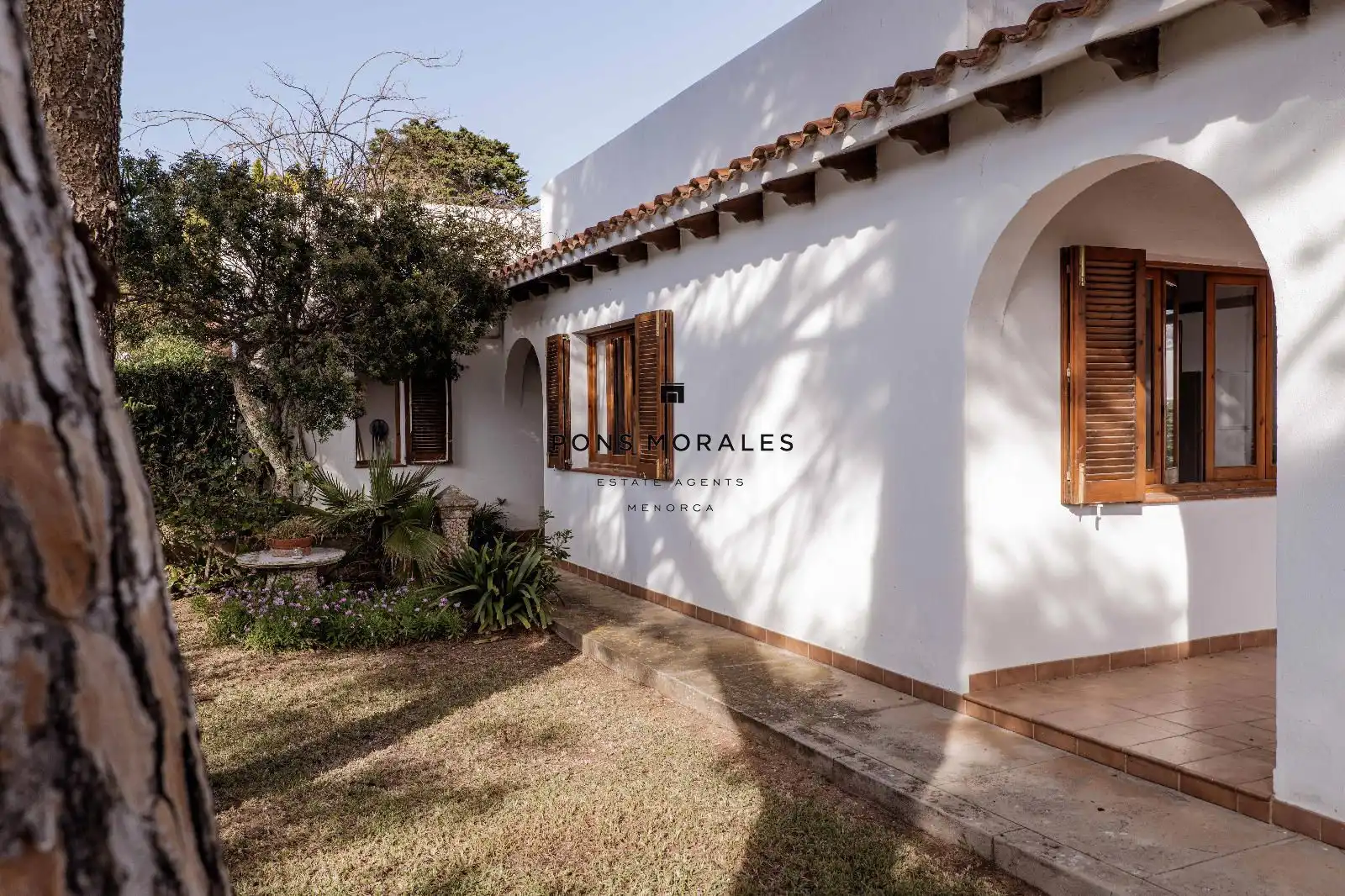 Vista exterior de Casa o xalet en venda en Ciutadella de Menorca amb Aire condicionat, Terrassa i Piscina