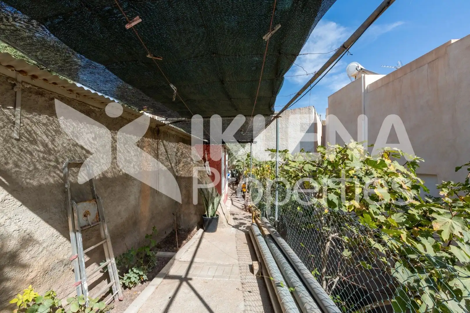 Casa o chalet en venta en Calle Parque, 9, Enix