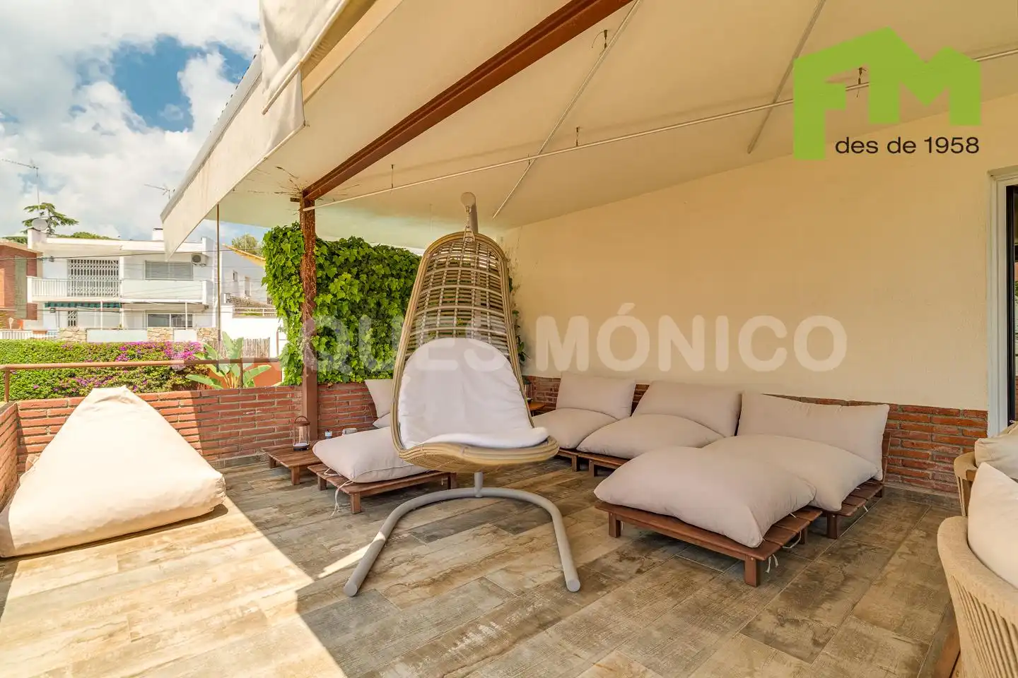 Terraza de Casa o chalet en venta en El Masnou con Aire acondicionado, Calefacción y Jardín privado
