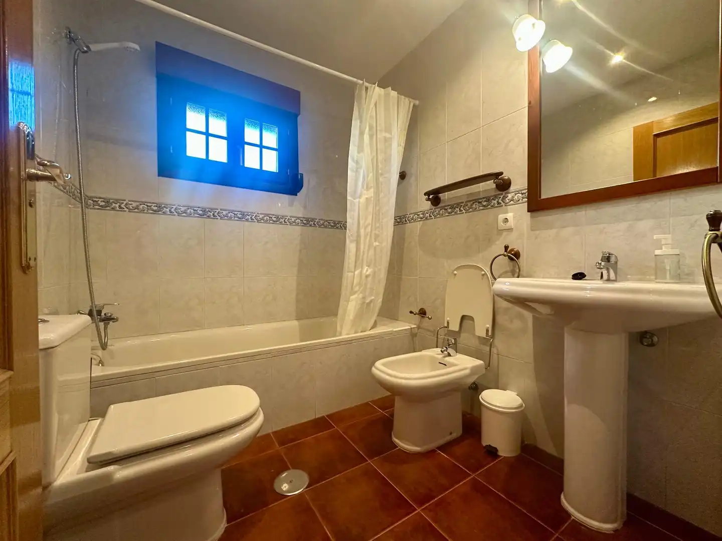 Baño de Casa o chalet en venta en Oencia con Aire acondicionado, Calefacción y Terraza