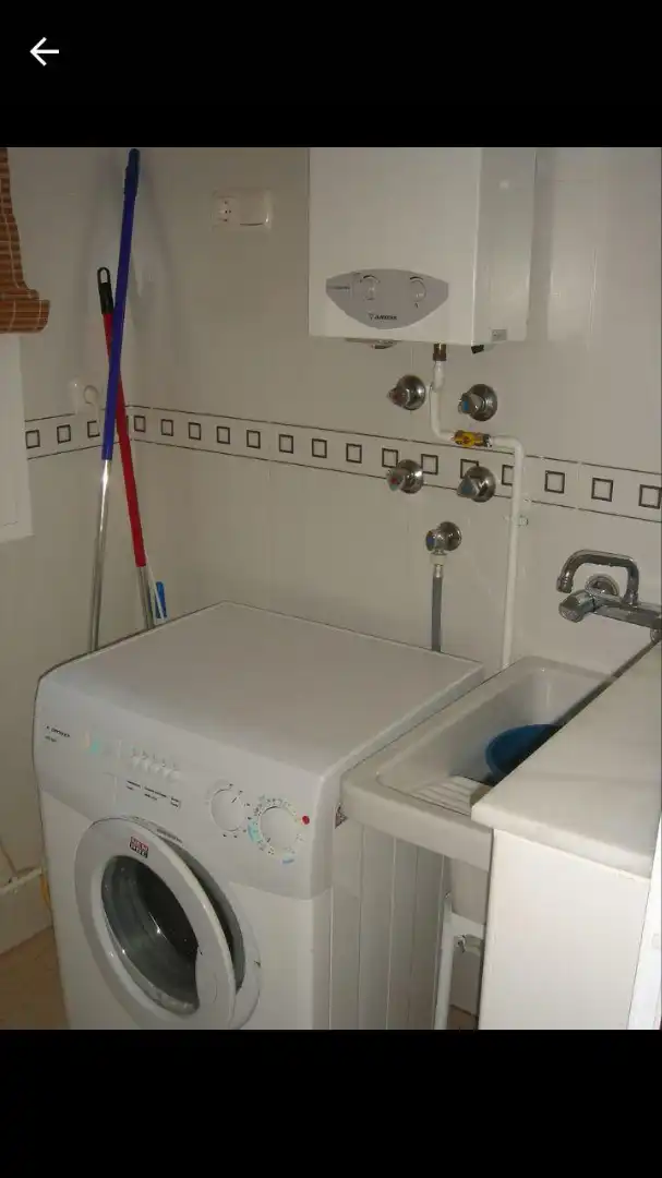 Baño de Piso de alquiler en Roquetas de Mar con Aire acondicionado, Calefacción y Terraza