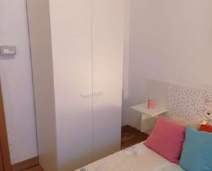 Bedroom of Flat to share in  Jaén Capital  with Air Conditioner and Terrace